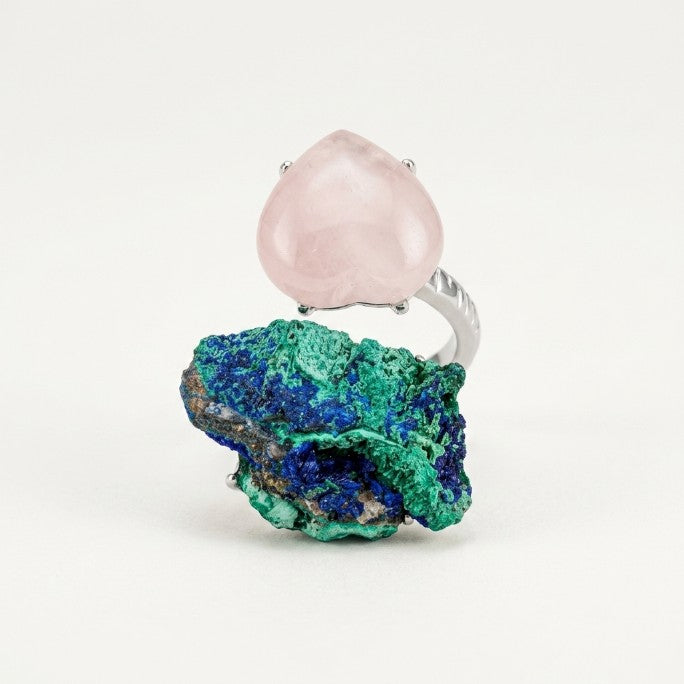 Rose Horizon ring in rose tones, shown from the side.
